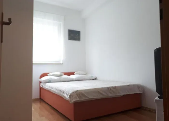 With A Parking Space Milovcici, Krk - 22553 Apartment